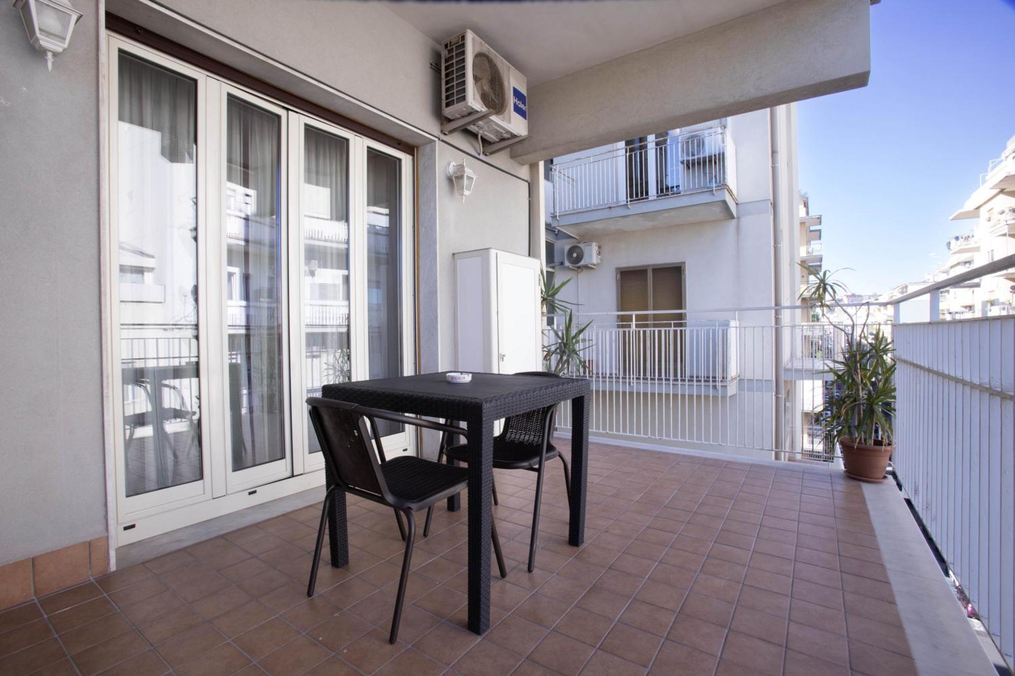 Etna Sea House Bed & Breakfast Catania Exterior photo